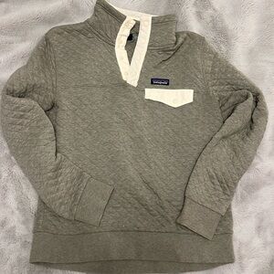 Patagonia waffle pull over